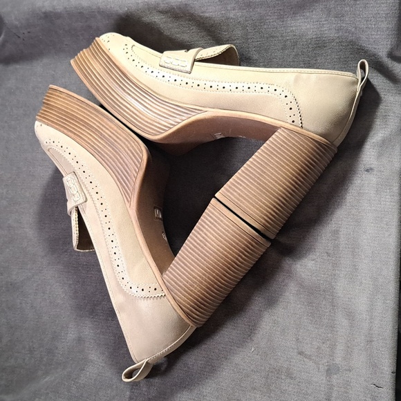 MIA Yisel Platform - Picture 16 of 16